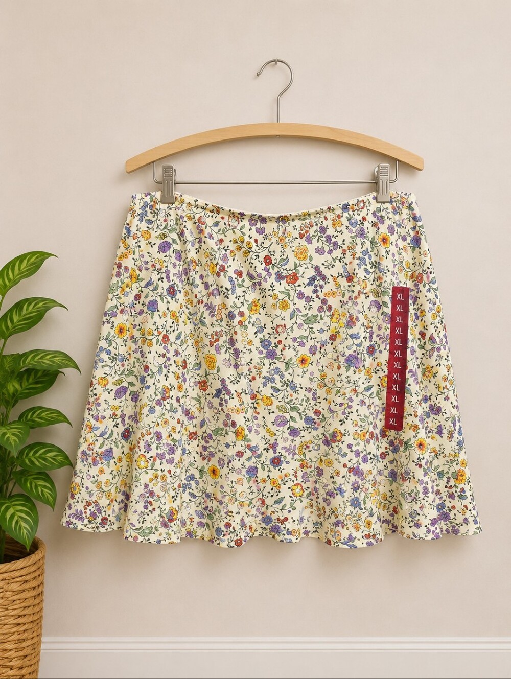 Hunter Mcgrady Floral Mini Skirt